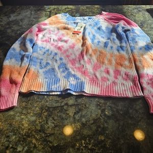 Epic Trend pull over sweater